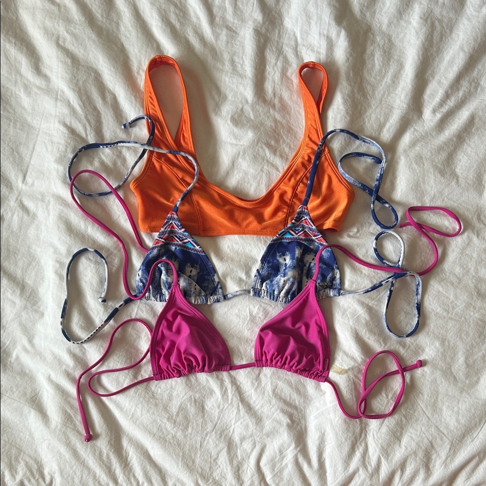Roxy & Rip Curl Pink, Blue Tye Dye, Orange Bikini Tops Bundle of 3